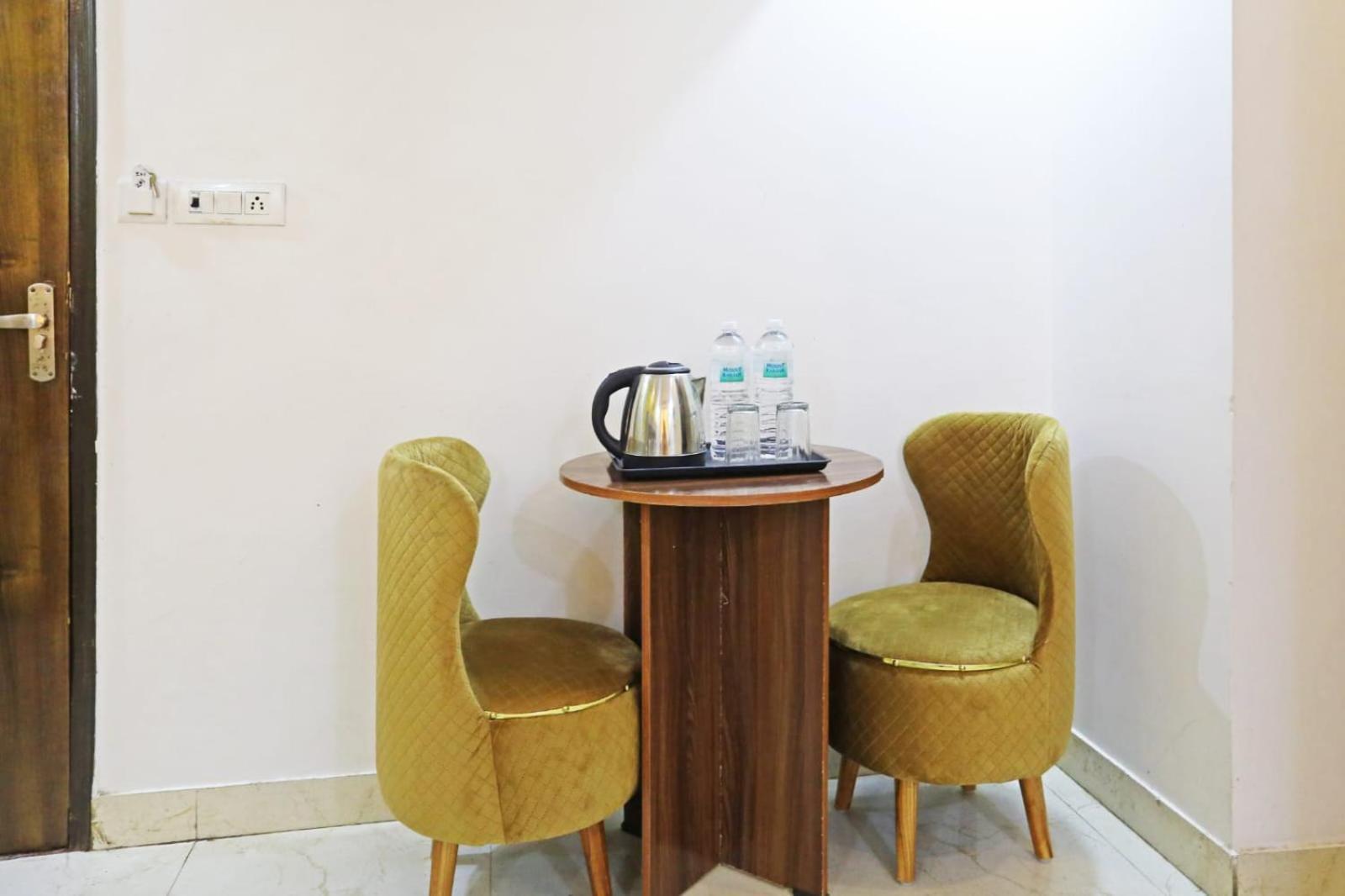Hotel Broadway Near Delhi Airport Νέο Δελχί Εξωτερικό φωτογραφία